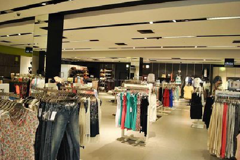 屏山商场里的店面怎么装修？